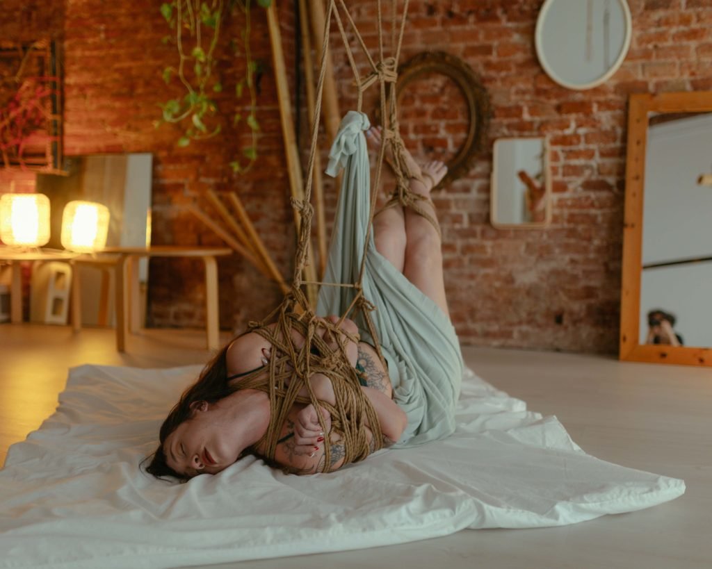 Maximalist Harnesses