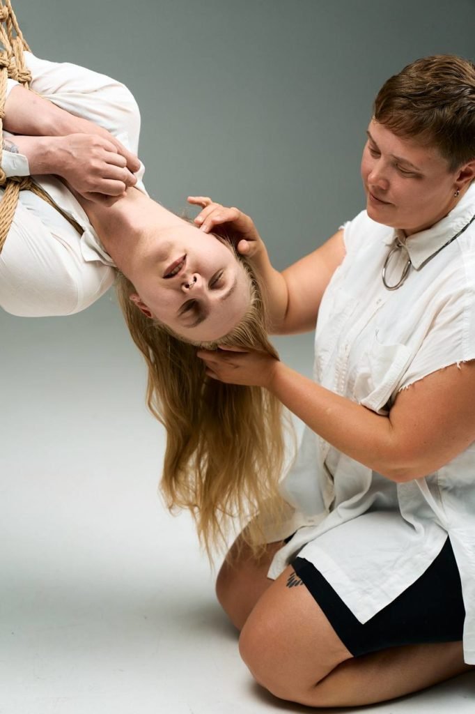 A 360° View on Rope – Flowing through Minds, Bodies and Transitions