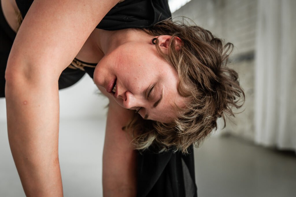 Self tying for masturbation