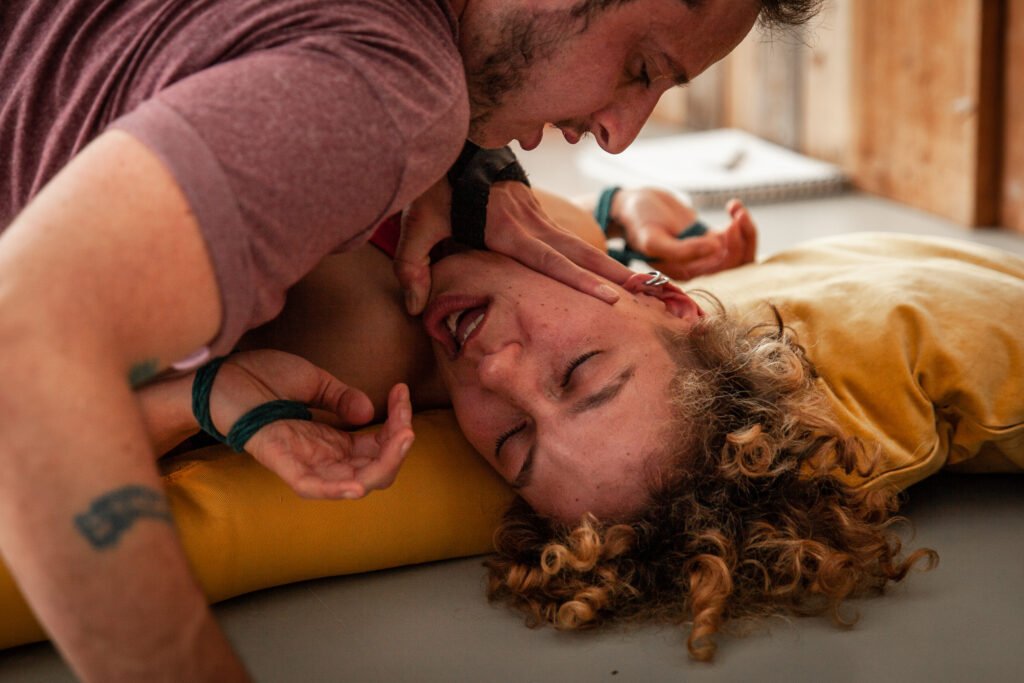 Finding Your Authentic Dominance in Rope – Top Tips for Rope Tops –