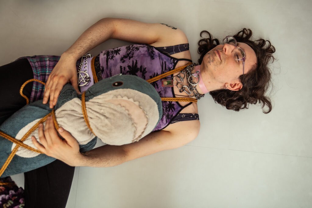 Rope Hangout: Self-Tying