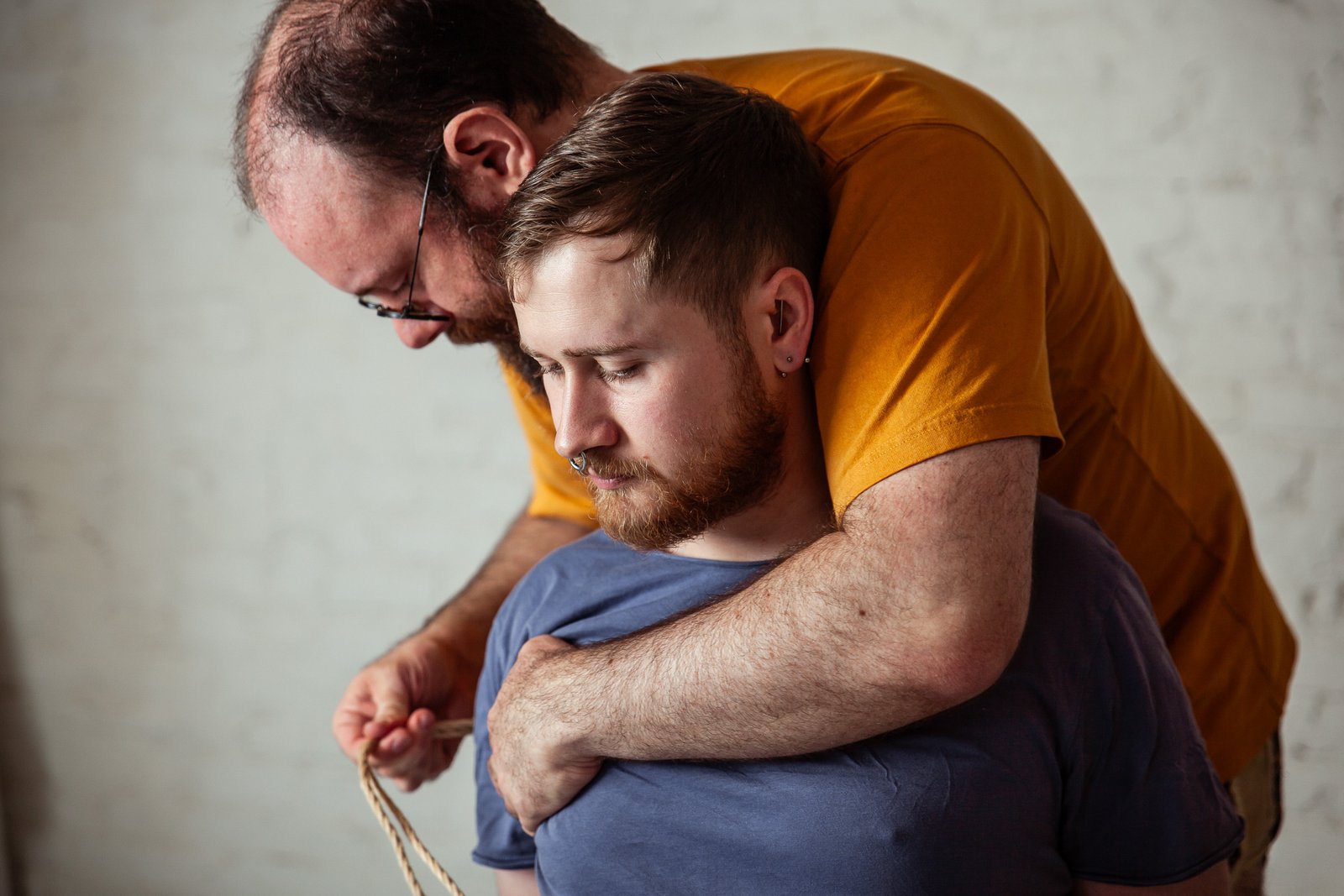 mg 9474 Two men in rope bondage session.