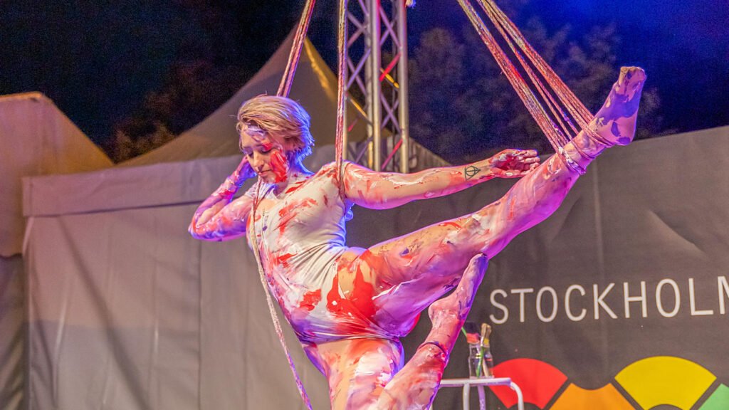 Solo Rope: Self Suspension with Rope Hoops